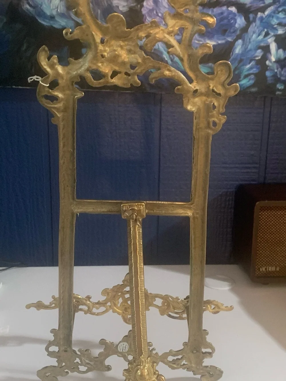 Vintage/Antique Decorative Easel Stand -Andrea By Sadek Gold Brass